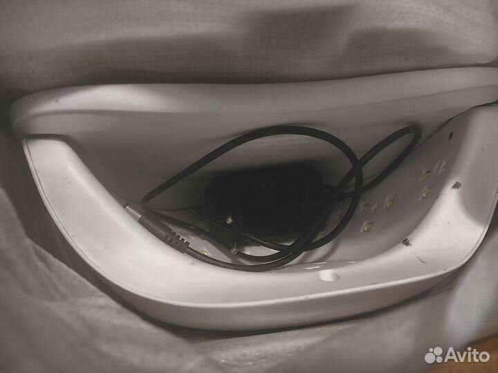 Лампа для ногтей