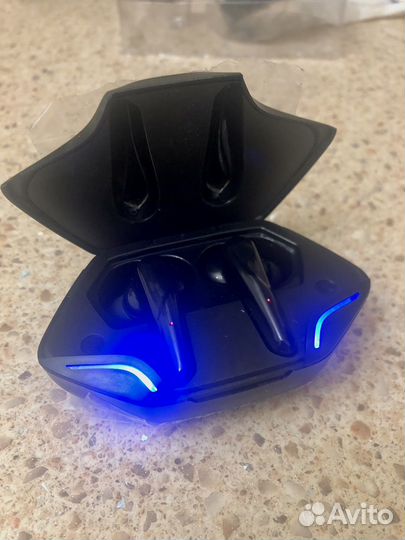 Беспроводные наушники