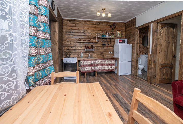 Дом 30 м² на участке 20 сот.