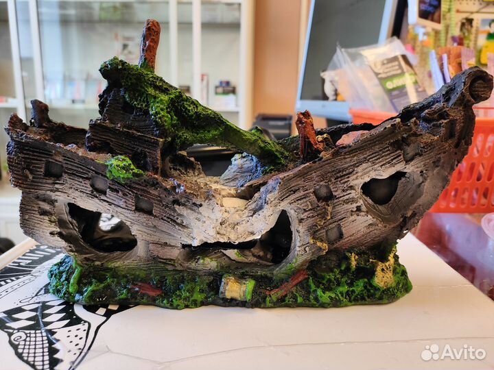 Украшения для аквариума