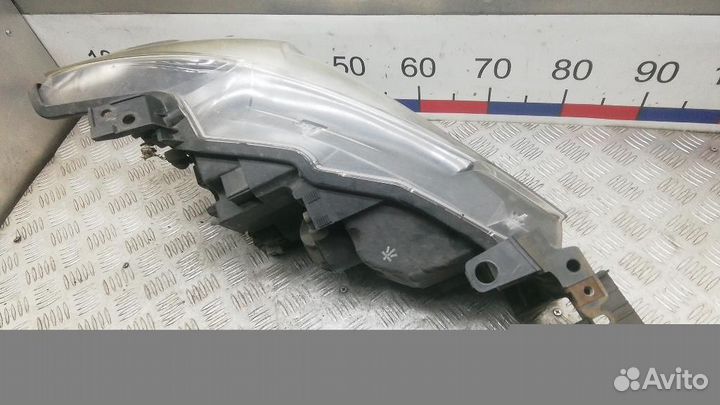 Фара левая Mazda Mazda6