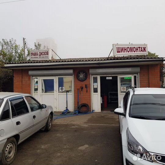 Мастер шиномонтажа