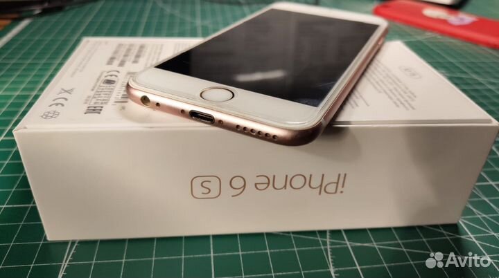 iPhone 6S, 32 ГБ