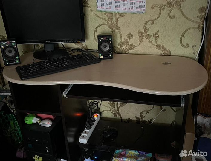 Компьютерный стол бу