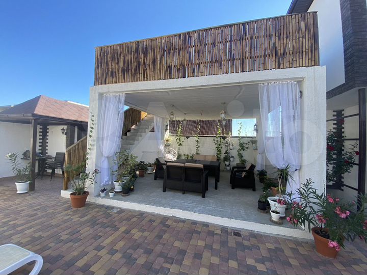 Дом 100 м² на участке 7 сот.