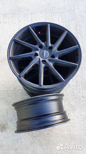 Диски R17 vossen (реплика)