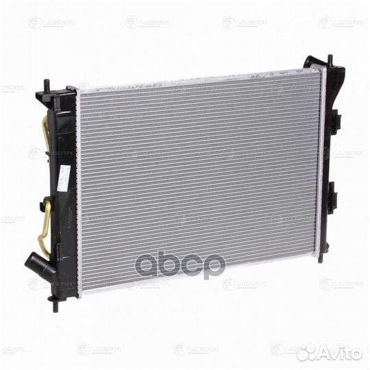 Радиатор системы охлаждения Kia Soul II (14) AT