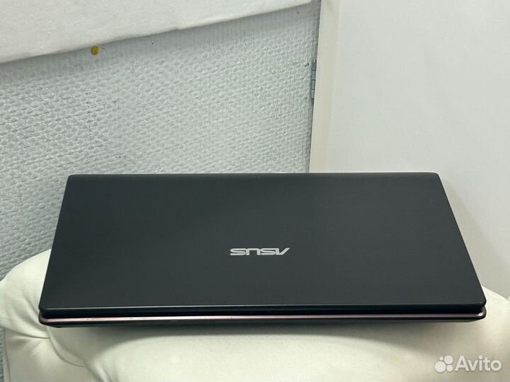 Ноутбуки разные и для всех задач. Доставка