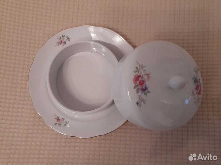 Маслёнка фарфор.ГДР