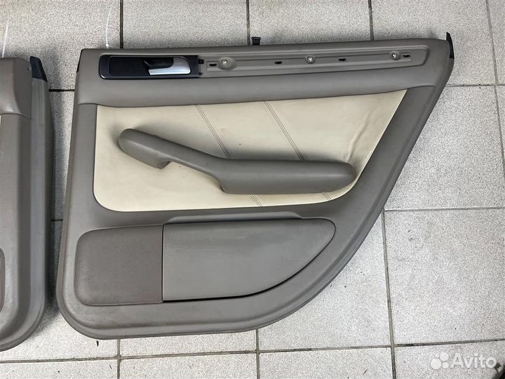 Дверные карты комплект Audi Allroad quattro 2000