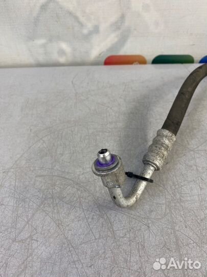 Трубка кондиционера (шланг) Mercedes-Benz E-Class