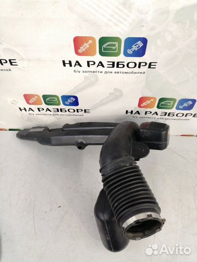 Патрубок воздушного фильтра Chevrolet Tahoe GMT