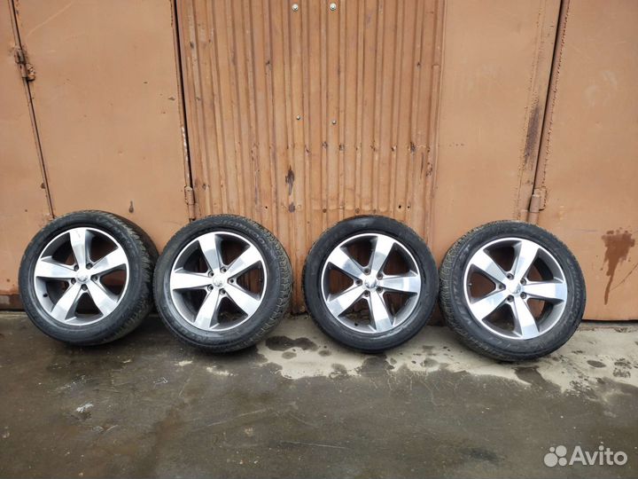 Колеса R20 Jeep Grand Cherokee WK2 диски оригинал