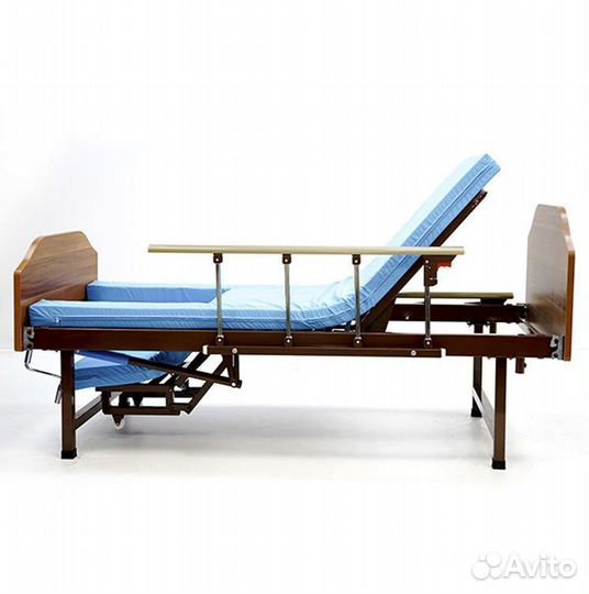 Медицинская кровать функциональная