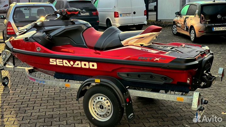 Гидроцикл BRP SEA-DOO RXT-X 325 Red Premium