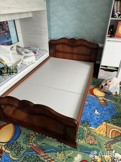 Кровать из массива 130х210