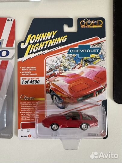 1:64 Коллекционные модели Johnny Lightning