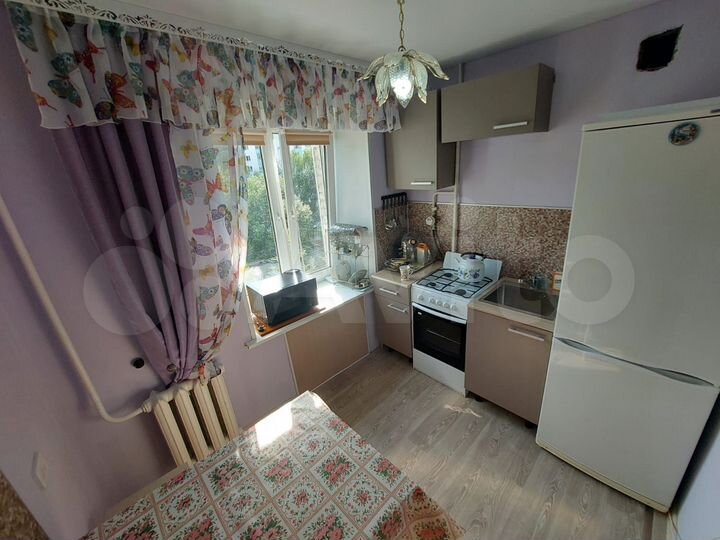 2-к. квартира, 49 м², 6/9 эт.