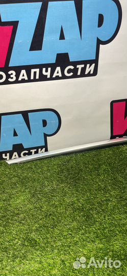 Молдинг двери передней правой Alfa Romeo Stelvio