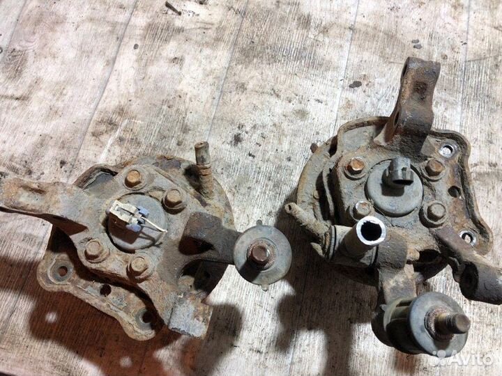 Кулак поворотный задний Chevrolet Lacetti седан