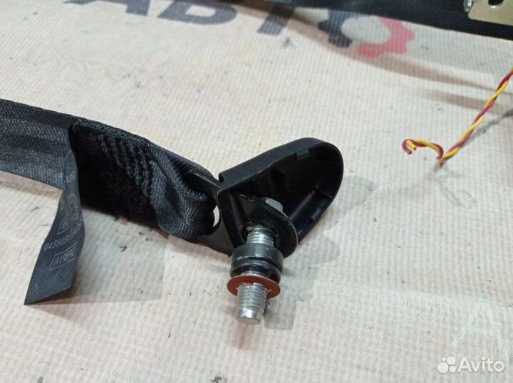 Ремень безопасности переднего пассажира Kia Ceed 1