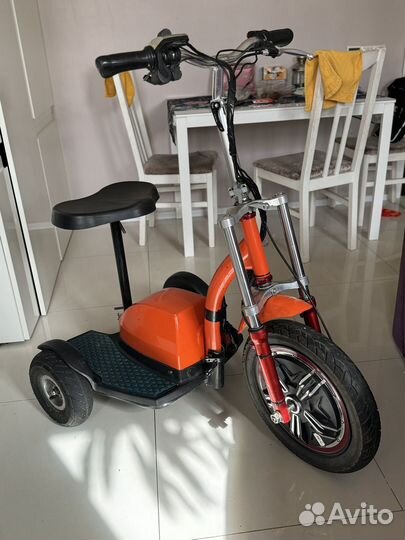 Трицикл электрический