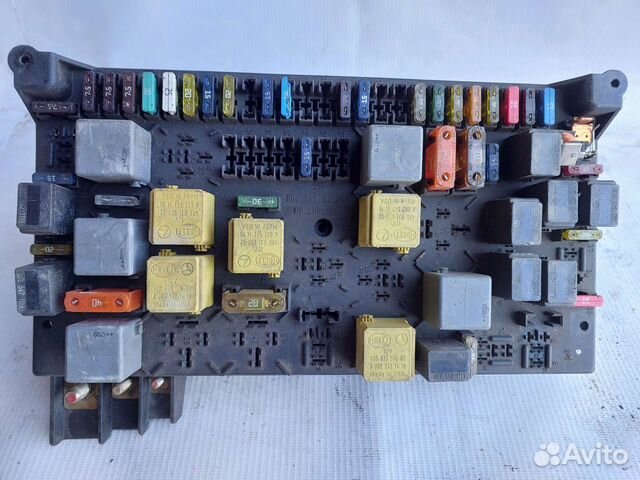 Блок предохранителей Mercedes W163