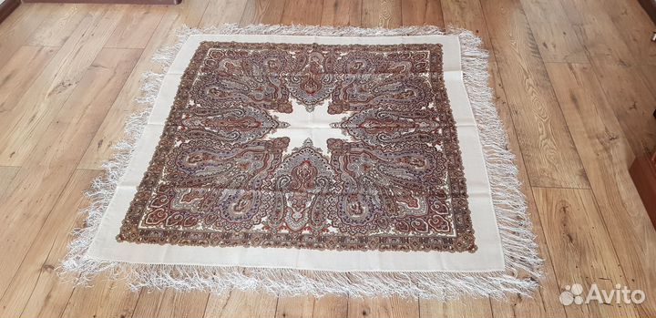 Павловопосадский платок шерсть