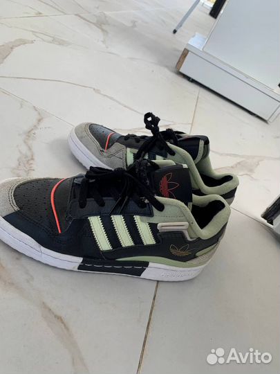 Кроссовки Adidas forum exhibit low