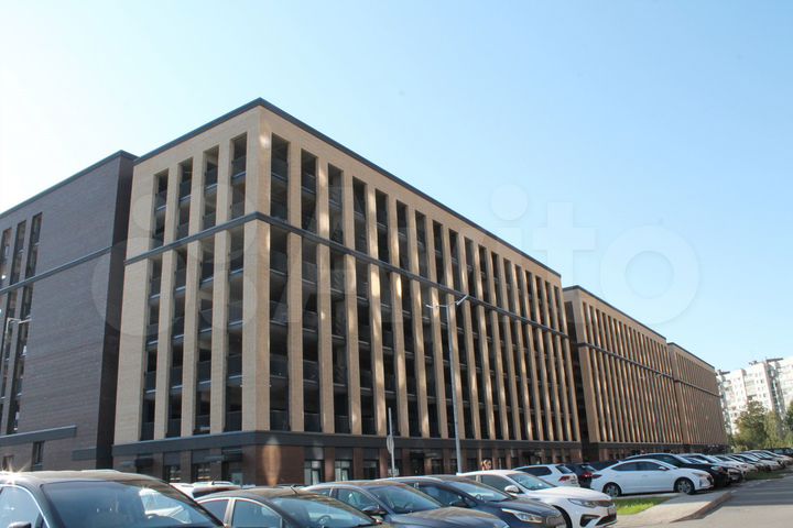 Машиноместо, 13 м²