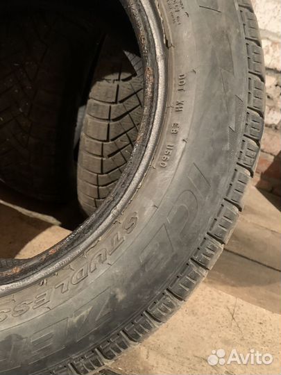 Pirelli Ice Zero 175/65 R14 82