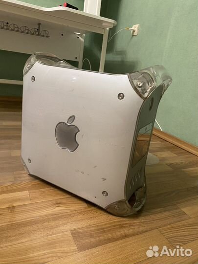 Рабочий системный блок Apple