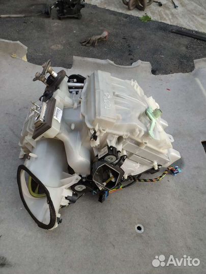 Печка, моторчик печки Пежо 308