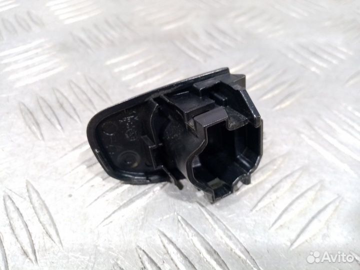 Б/У Накладка ручки наружной левой#011