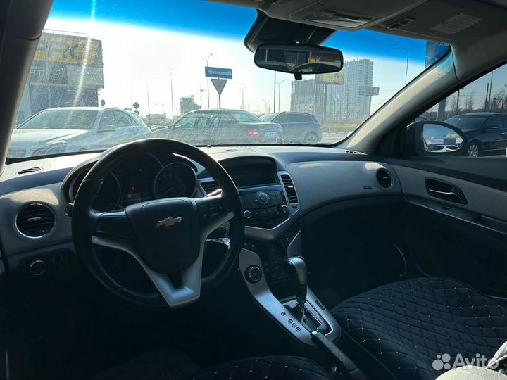 Chevrolet Cruze 1.6 AT, 2012, 151 125 км