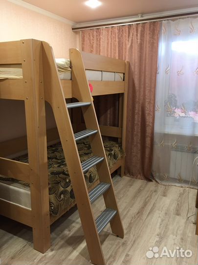 Двухъярусная кровать бу с матрасами