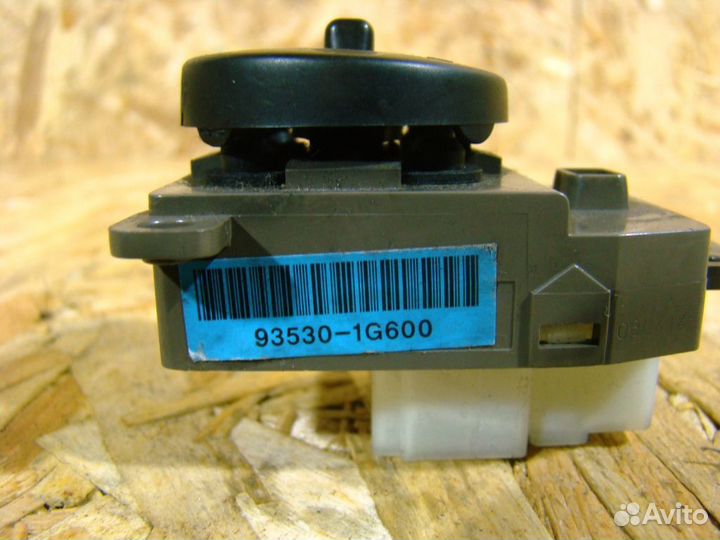 KIA RIO 2 Переключатель регулировки зеркала