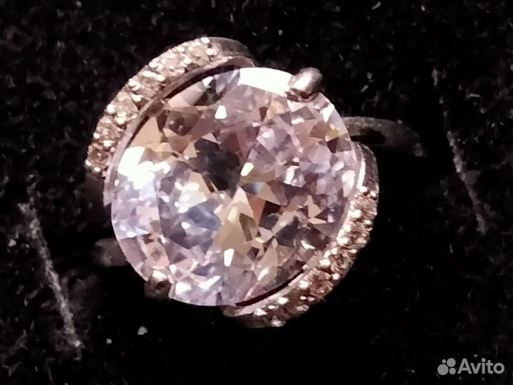 Серебряное кольцо