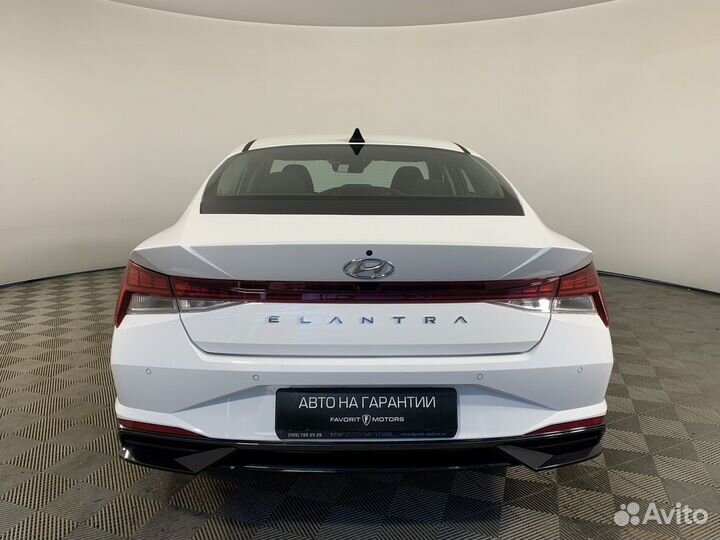 Hyundai Elantra 1.6 AT, 2023, 68 км