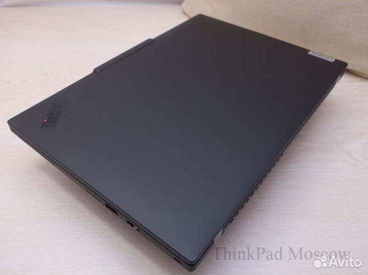 ThinkPad T14 Gen.5 Intel ultra 5, 16 DDR5, 512, wu