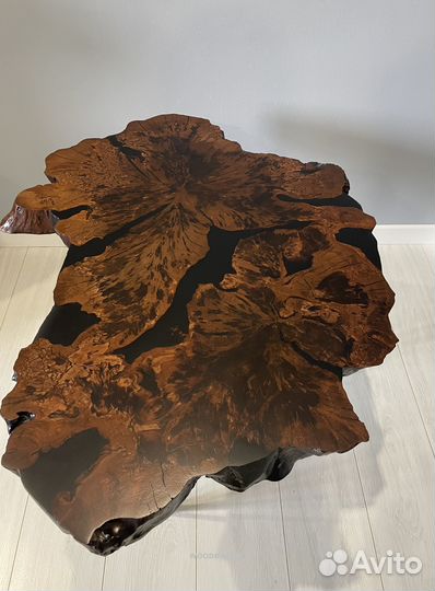 Стол из Эпоксидки и слэба от производителя