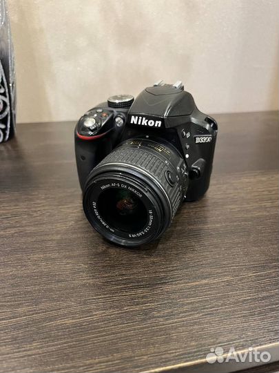 Nikon d3300 + kit 18-55mm
