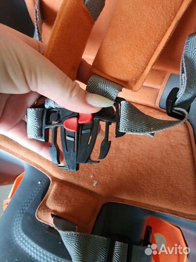 Детское кресло для велосипеда на раму