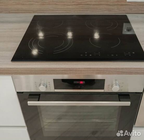 Кухня на заказ угловая