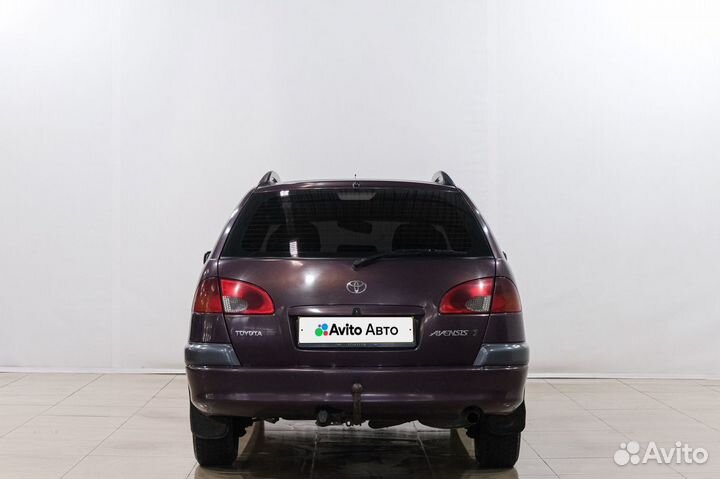 Toyota Avensis 2.0 МТ, 2000, 445 000 км