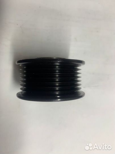 Шкив привода генератора Toyota