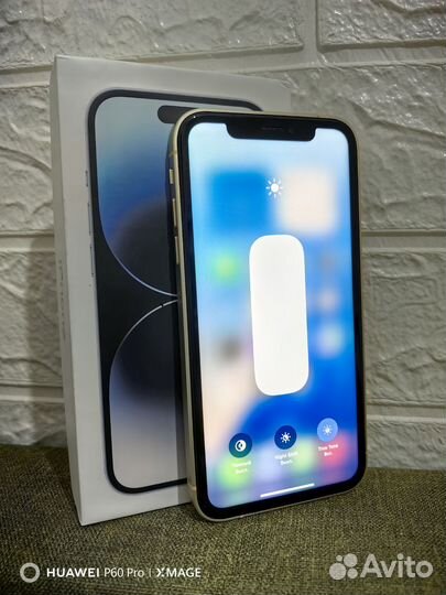 iPhone XR в корпусе 15