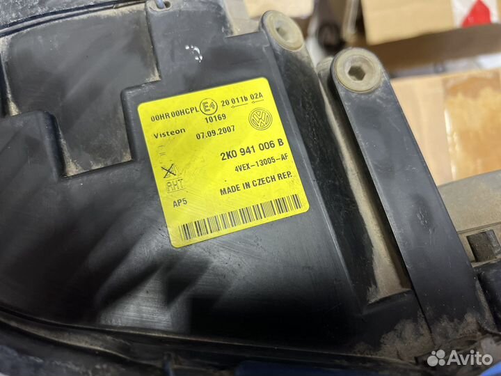 Фара передняя правая VW Caddy/Touran 2K0941006B