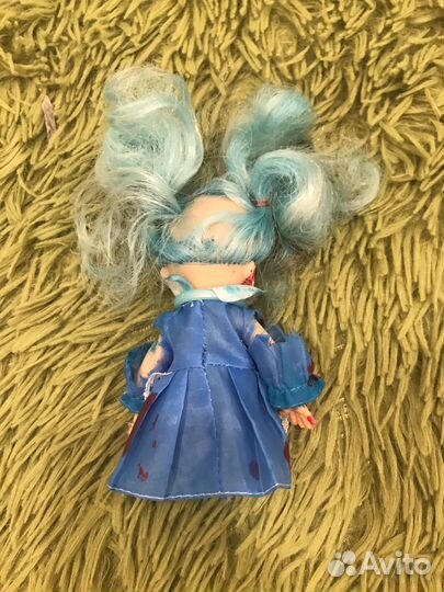 Мягкая игрушка и кукла