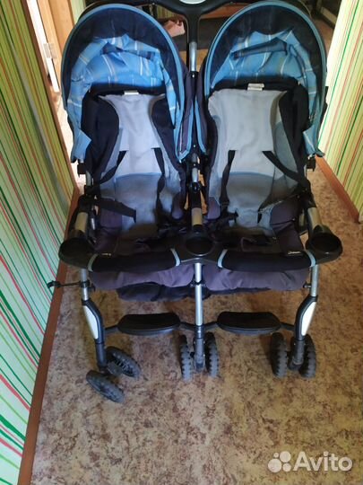 Коляска для двойни или погодок